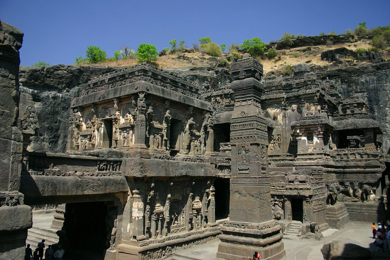 Ellora cave16 003