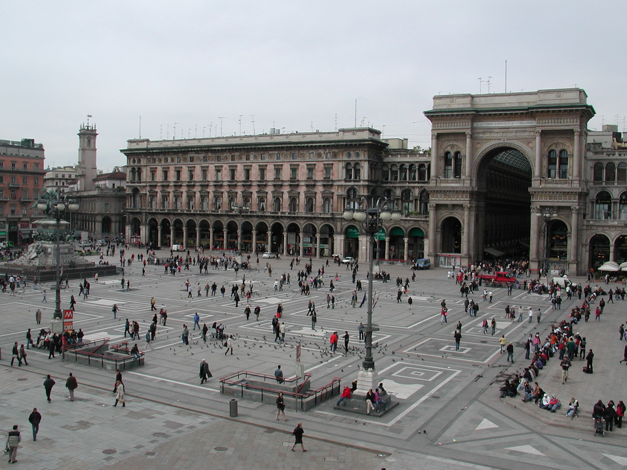 Milano galleria piazza duomo