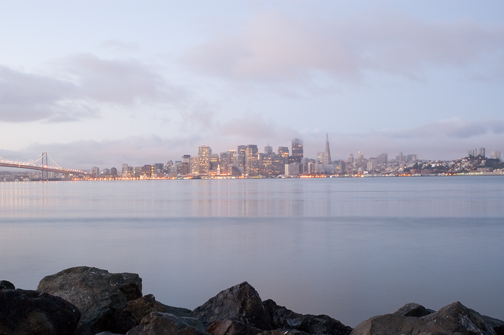 Sfskyline dawn 2005 01 07
